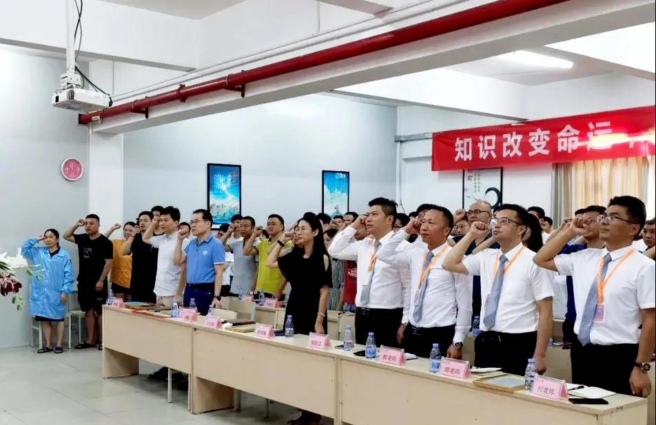 深圳人力資源咨詢公司應(yīng)該怎么選？建議考慮這些方面